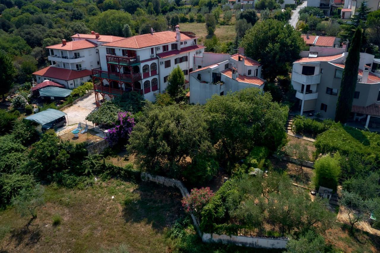 Apartments Dracice 1019 Банджоле Экстерьер фото